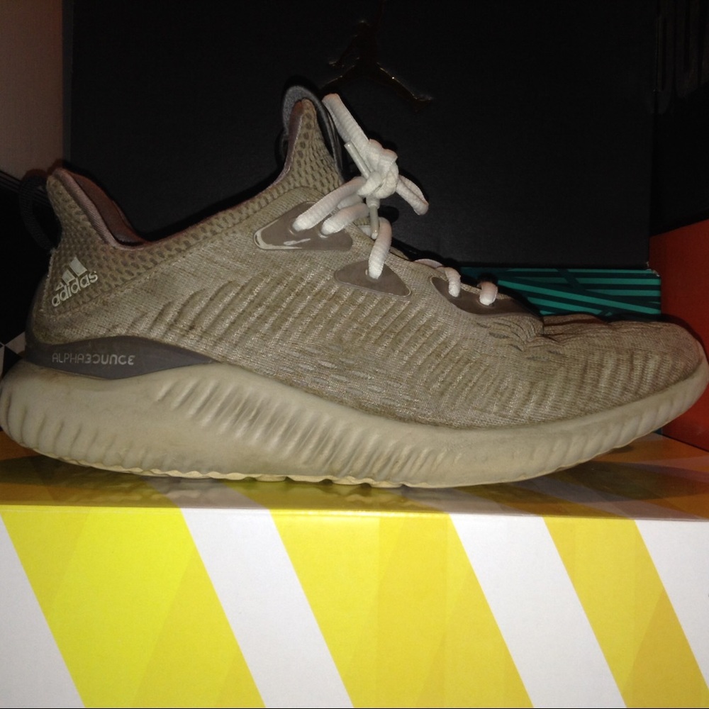 Alphabounce
